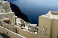 Mystique hotel Santorini